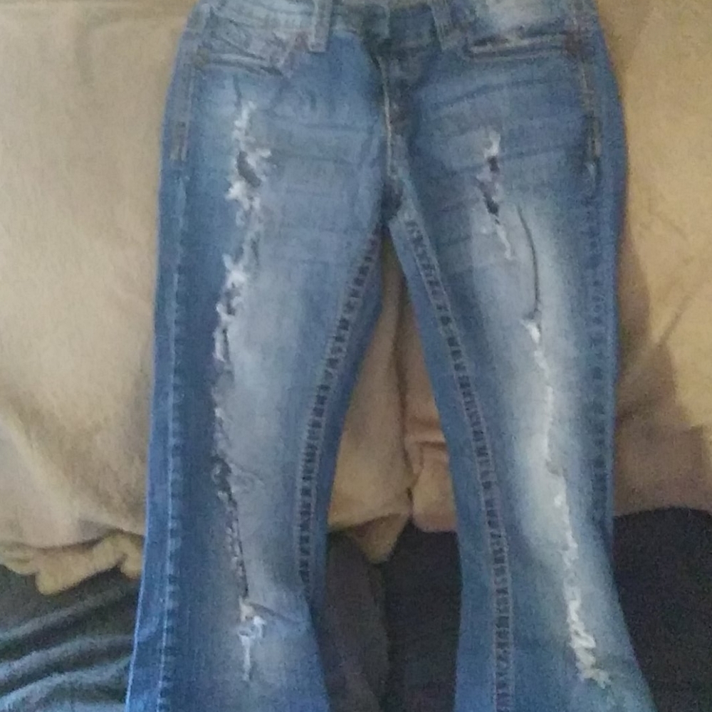Jeans - Picture 2 of 4